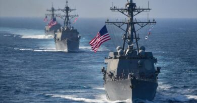 Tras la visita de Nancy Pelosi, EEUU planea enviar buques de guerra al estrecho de Taiwán en los próximos días