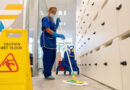 Trabajadores de limpieza en las en unidades de salud y su importancia