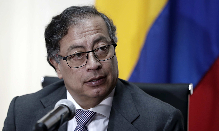 Petro le responde a Ortega: “Al menos no arrastro los derechos humanos del pueblo”