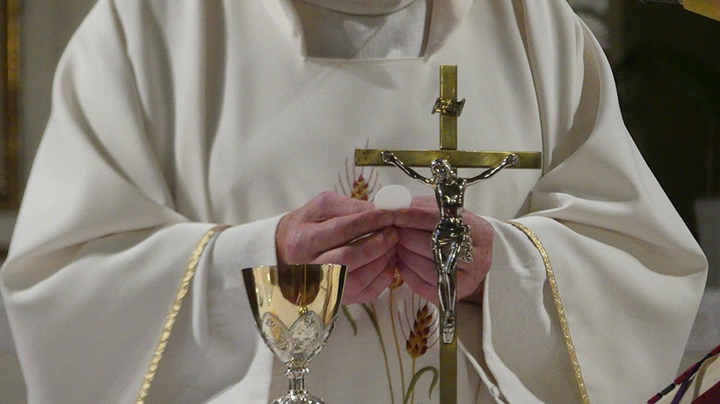 Sacerdotes desterrados