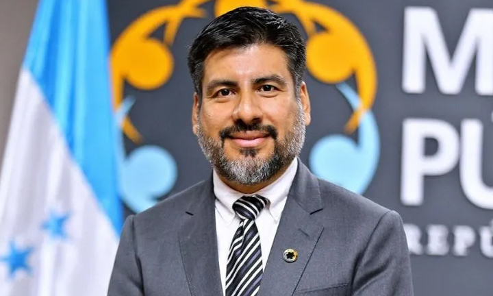 Fiscal general de Honduras afirmó que “no le tiembla la mano” para investigar a políticos vinculados al narcotráfico