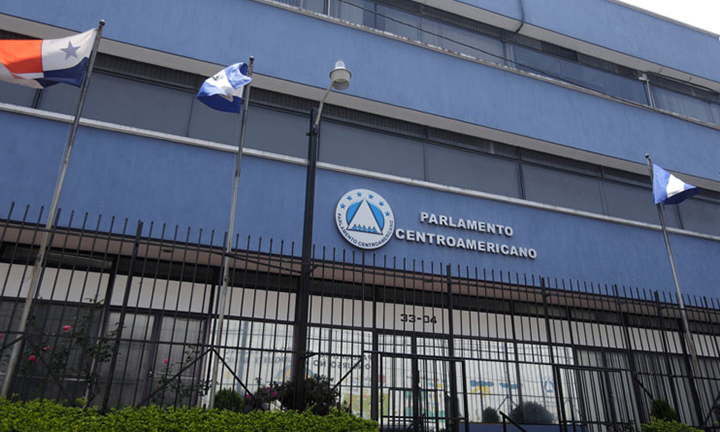 Panamá lamenta “inoportuna decisión” del Parlacen de sumar a Rusia como observador fijo