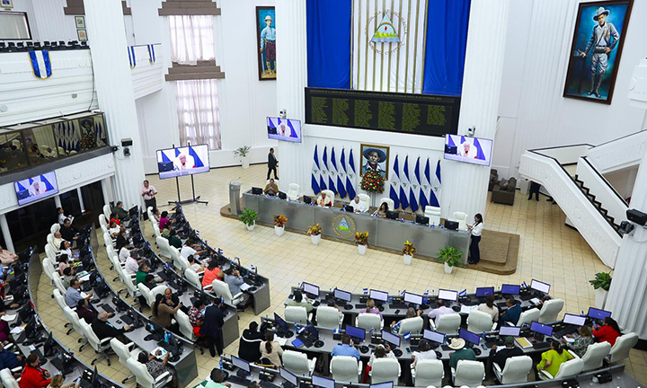 Orteguistas aprueban reformas al Código Penal de Nicaragua para enjuiciar a opositores exiliados