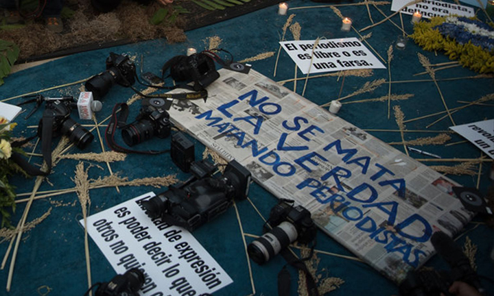 Al menos 15 periodistas salieron de Nicaragua entre julio y septiembre de este año por razones de seguridad