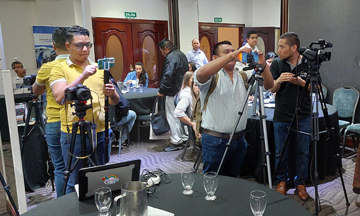 Periodistas nicaragüenses