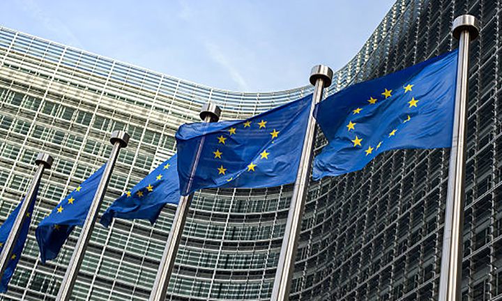 UE